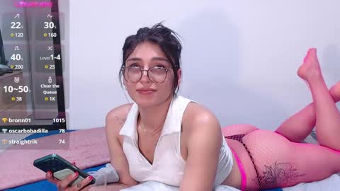 Snapshot of _ericavanderhill_ chatting on December 29, 2024, 4:48 am  Erica Vanderhill  online show from December 29, 2024, 4:48 am