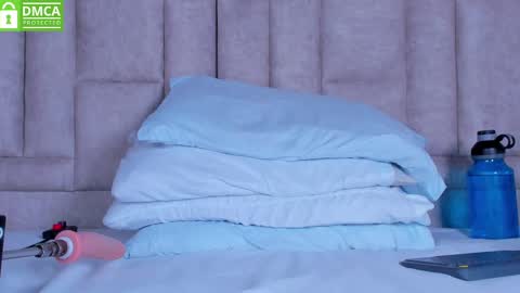 Snapshot of _eris_rose chatting on September 25, 2025, 8:45 pm _eris_rose online show from September 25, 2025, 8:45 pm