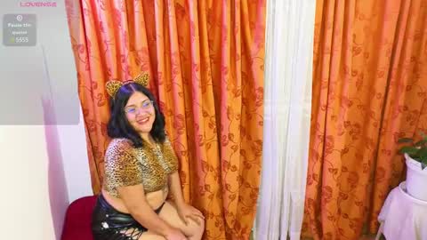  erotic fantasy online show from February 19, 2025, 7:28 am