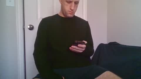 Snapshot of _evianxx chatting on November 26, 2025, 7:48 pm _evianxx online show from November 26, 2025, 7:48 pm