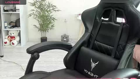 Alis online show from November 23, 2025, 10:15 am