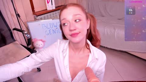 Snapshot of _fieryflash_ chatting on December 5, 2024, 6:11 pm Lola 3  online show from December 5, 2024, 6:11 pm