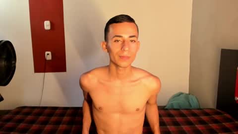 Snapshot of _fiore_ chatting on March 3, 2025, 8:00 pm jair eduardo online show from March 3, 2025, 8:00 pm