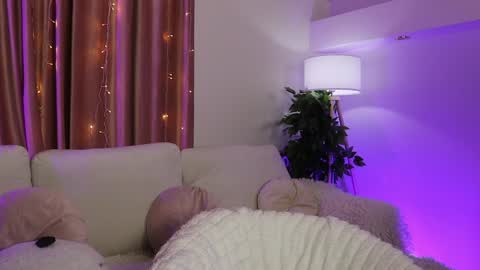 Snapshot of _fluffybunny_ chatting on December 5, 2024, 11:16 am Goldy Grace online show from December 5, 2024, 11:16 am