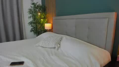 Gabriela online show from July 28, 2026, 7:26 pm