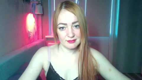 Ginger Foxy online show from April 11, 2026, 12:53 pm
