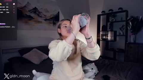 Rina online show from January 26, 2025, 7:31 pm