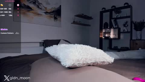 Rina online show from March 8, 2025, 4:56 am