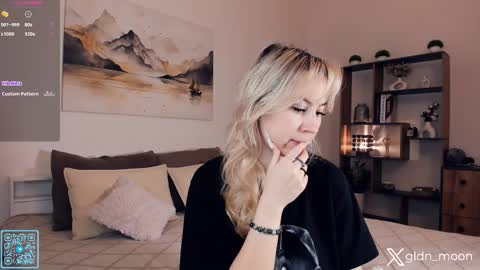 Rina online show from December 18, 2025, 8:48 pm