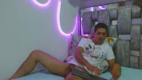 _grasshopper online show from April 2, 2026, 10:18 pm