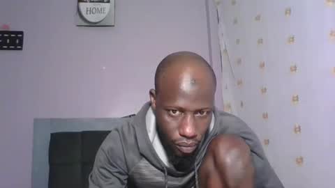 Snapshot of _hairlyboy chatting on October 19, 2025, 7:31 am _hairlyboy online show from October 19, 2025, 7:31 am