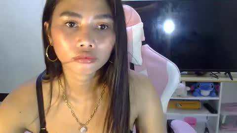 _hazumi online show from October 22, 2025, 4:07 pm