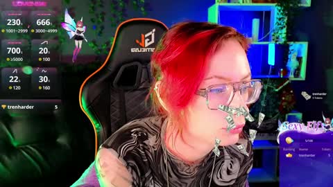 Snapshot of _helencarter chatting on December 16, 2024, 8:58 pm Helen Carter 3 Next stream 2330 MSC online show from December 16, 2024, 8:58 pm