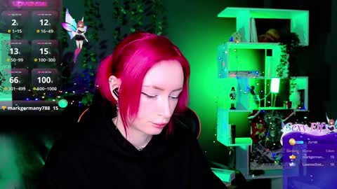 Snapshot of _helencarter chatting on December 24, 2024, 8:49 pm Helen Carter 3 Next stream 2330 MSC online show from December 24, 2024, 8:49 pm