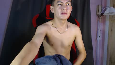 Snapshot of _hungry_cock_ chatting on March 21, 2026, 8:19 am AUSTINE online show from March 21, 2026, 8:19 am