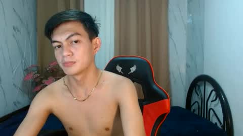 Snapshot of _hungry_cock_ chatting on May 9, 2026, 11:15 am AUSTINE online show from May 9, 2026, 11:15 am