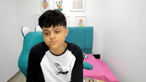 ian online show from December 2, 2025, 7:31 pm