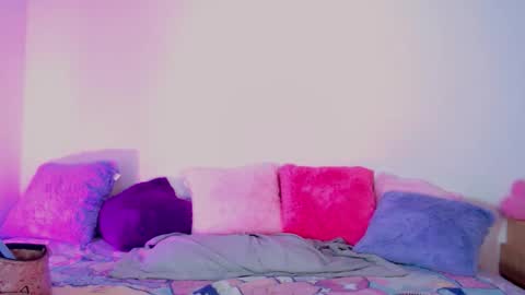 Snapshot of _im_baltimore chatting on October 11, 2025, 5:44 pm _im_baltimore online show from October 11, 2025, 5:44 pm