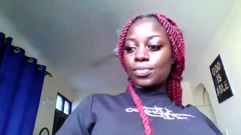 Snapshot of _itscessy chatting on February 18, 2026, 12:34 pm _itscessy online show from February 18, 2026, 12:34 pm