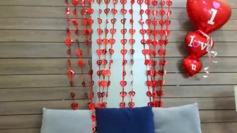 JADE  online show from February 15, 2026, 11:41 am