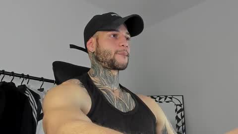 Snapshot of _jamesleandros chatting on October 11, 2025, 9:24 pm jeison online show from October 11, 2025, 9:24 pm