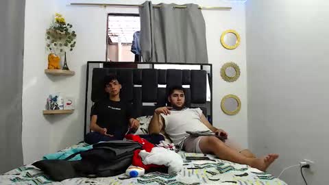 JHOSSUA  VALERIO online show from March 8, 2026, 10:02 pm