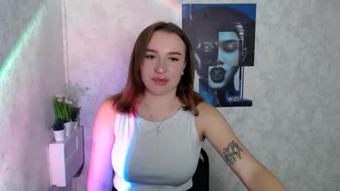 Snapshot of _julianaini_ chatting on October 16, 2025, 6:03 am Jolia online show from October 16, 2025, 6:03 am