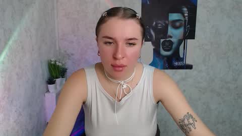 Snapshot of _julianaini_ chatting on October 24, 2025, 6:37 pm Jolia online show from October 24, 2025, 6:37 pm