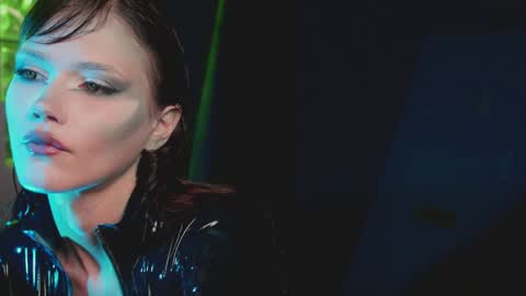 Snapshot of _june chatting on October 15, 2025, 5:35 pm june online show from October 15, 2025, 5:35 pm