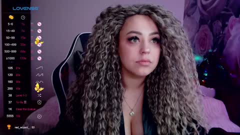 _just_a_queen_3 online show from December 26, 2024, 6:22 pm