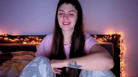 _just_a_simple_girl online show from February 3, 2026, 2:11 pm