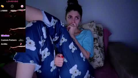 Snapshot of _just_a_simple_girl chatting on March 30, 2026, 2:51 pm _just_a_simple_girl online show from March 30, 2026, 2:51 pm