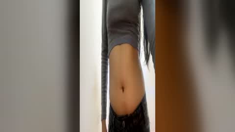 Snapshot of _justagirl chatting on June 17, 2026, 11:05 pm _justagirl online show from June 17, 2026, 11:05 pm
