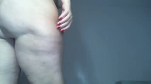 Snapshot of _kapelka_ chatting on October 14, 2025, 3:07 am KAPELKA   online show from October 14, 2025, 3:07 am