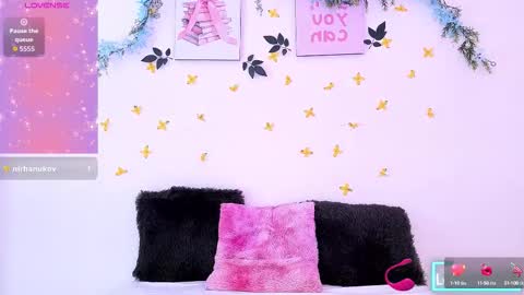 Karen online show from October 8, 2025, 6:11 am