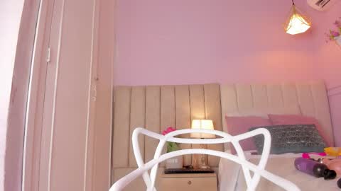 Snapshot of _karol_18 chatting on October 21, 2025, 6:52 pm karol online show from October 21, 2025, 6:52 pm