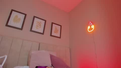 Snapshot of _karol_18 chatting on November 26, 2025, 1:34 pm karol online show from November 26, 2025, 1:34 pm