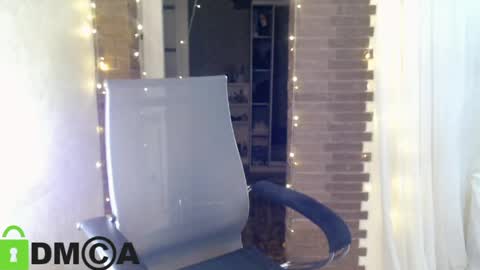  karolina online show from April 9, 2026, 4:56 pm