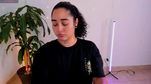     online show from April 17, 2026, 3:26 pm