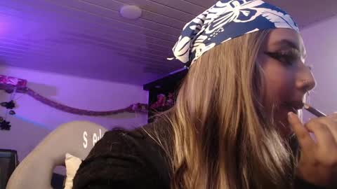 Snapshot of _kat_sweet chatting on April 11, 2026, 3:11 am Cata online show from April 11, 2026, 3:11 am