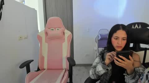 khloe sweet online show from October 30, 2025, 1:23 pm