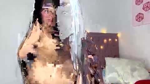 khloe online show from February 26, 2025, 8:15 am