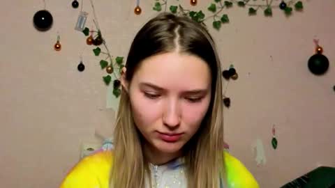 _kikiclark_ online show from February 7, 2026, 6:22 pm