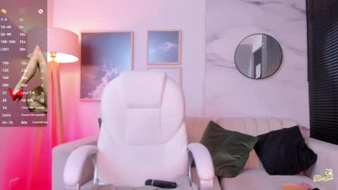 Snapshot of _kiramoon__ chatting on January 14, 2025, 11:58 pm Kiraaaa 0 online show from January 14, 2025, 11:58 pm