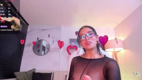 Snapshot of _kiramoon__ chatting on February 9, 2025, 8:02 pm Kiraaaa 0 online show from February 9, 2025, 8:02 pm