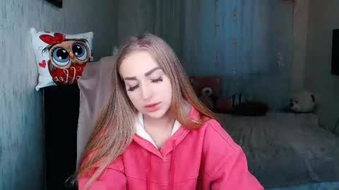 Aleksa online show from November 25, 2025, 6:57 am