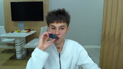 Kurt online show from December 12, 2024, 4:04 am