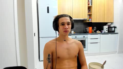 Kurt online show from November 1, 2025, 7:27 pm