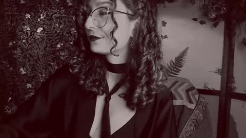 Lady Luna online show from December 27, 2024, 12:18 am