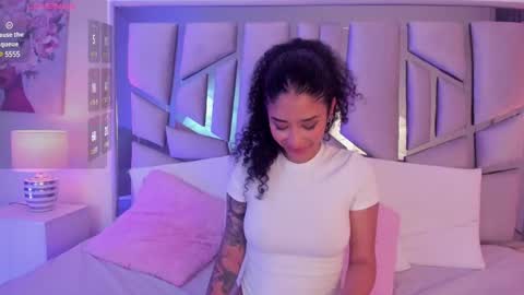 Snapshot of _lanna_jhonson_ chatting on December 24, 2024, 11:38 am Lanna  online show from December 24, 2024, 11:38 am